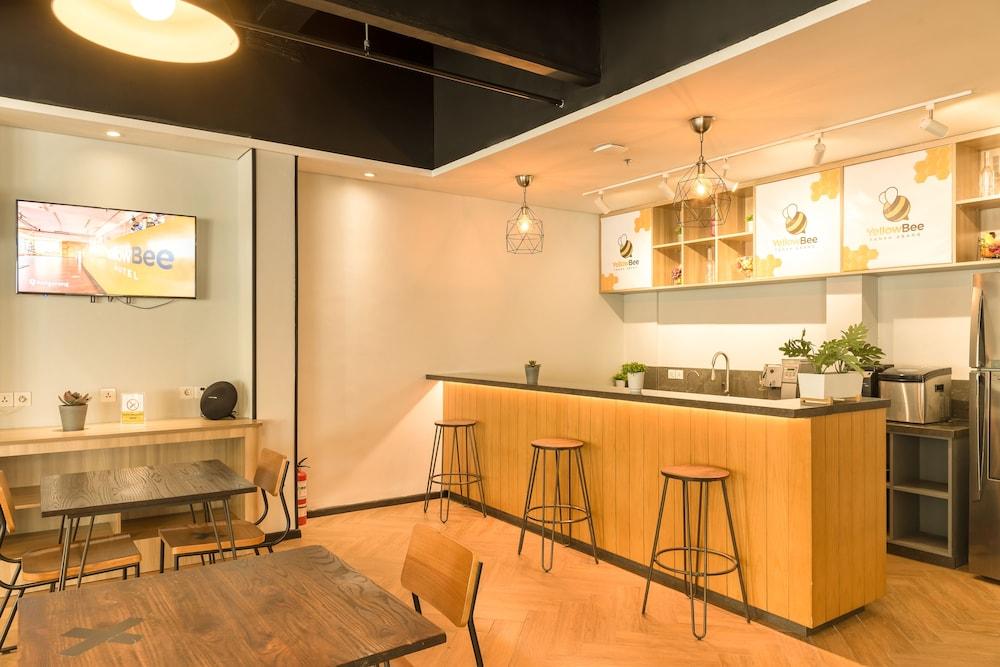 Yellow Bee Tanah Abang Jacarta Exterior foto